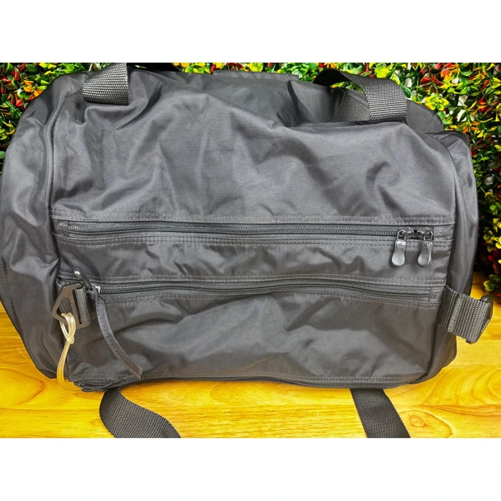Adidas All Blacks New Zealand Rugby Duffel Bag Black Silver Fern Gym Travel Bag